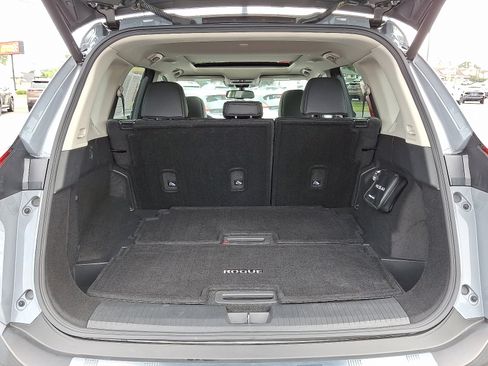 Certified 2023 Nissan Rogue SL image 29