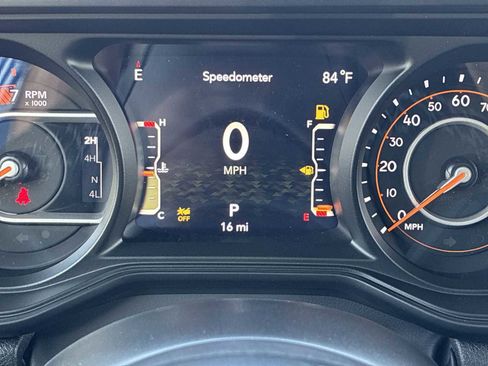 New 2026 Jeep Wrangler Unlimited Rubicon AWD/4WD image 10