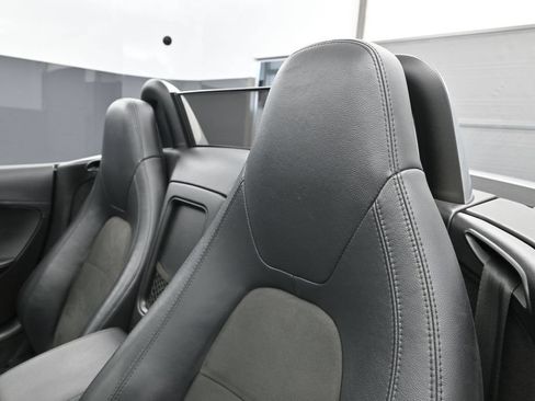 Used 2016 Jaguar F-TYPE Convertible RWD image 16