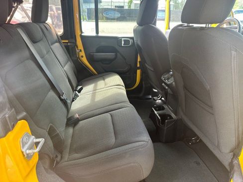 Used 2021 Jeep Wrangler Unlimited Sport AWD/4WD image 18