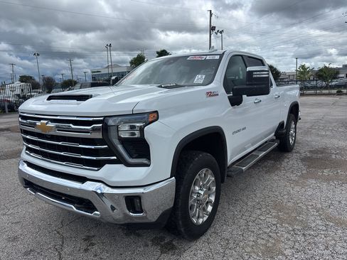 Used 2024 Chevrolet Silverado 2500 LTZ w/ LTZ Convenience Package AWD/4WD image 1