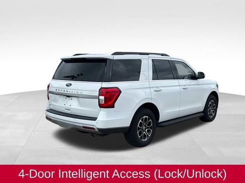 Used 2024 Ford Expedition XLT AWD/4WD image 10