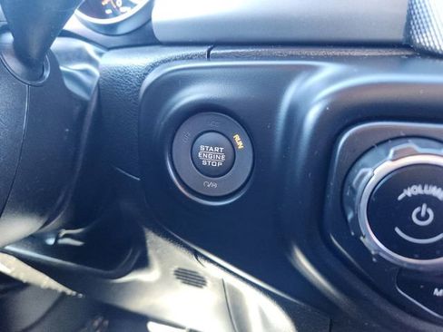 Used 2023 Jeep Wrangler Sport AWD/4WD image 13