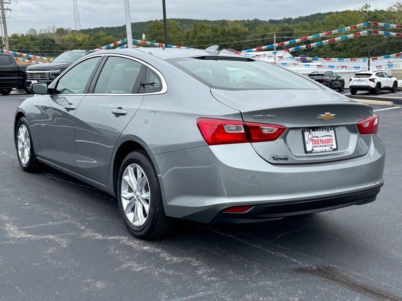 Used 2024 Chevrolet Malibu LT FWD image 6