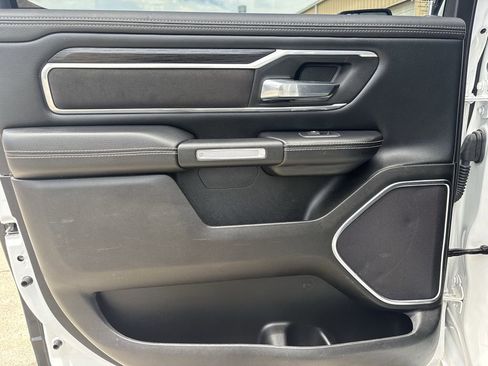 Used 2023 RAM 1500 Laramie AWD/4WD image 23