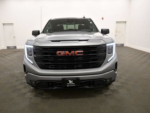 Used 2024 GMC Sierra 1500 Elevation w/ Preferred Package AWD/4WD image 11