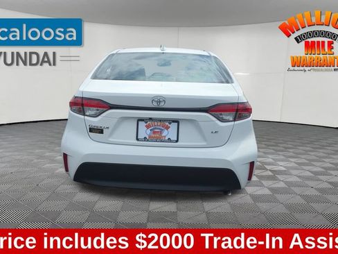 Used 2023 Toyota Corolla LE FWD image 7