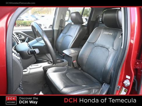 Used 2021 Nissan Frontier PRO-4X w/ Pro-4x Utility Package image 17