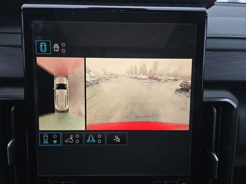 Certified 2024 GMC Acadia AT4 w/ Luxury Package image 24