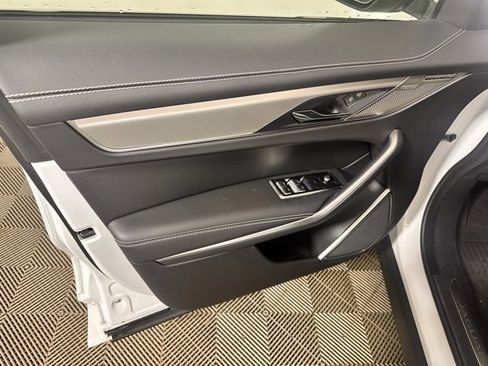 New 2026 Jaguar F-PACE R-Dynamic S image 11