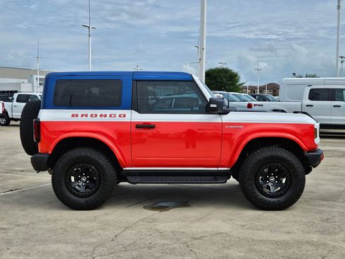 Used 2025 Ford Bronco Stroppe Edition AWD/4WD image 2