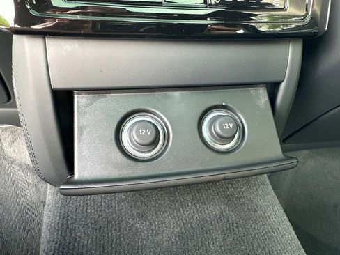 New 2025 Audi A8 L 3.0T image 32