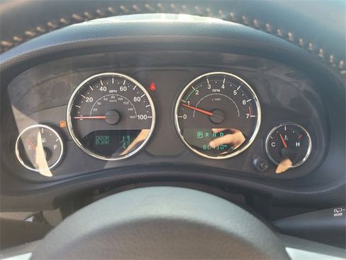 Used 2017 Jeep Wrangler Unlimited Sport image 25