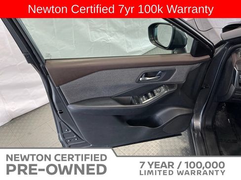 Used 2023 Nissan Rogue SV AWD/4WD image 36