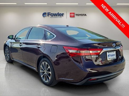 Used 2016 Toyota Avalon XLE Premium FWD image 5