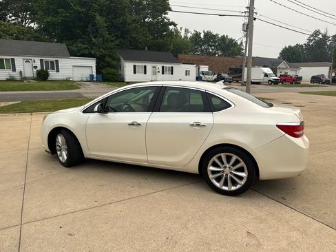 Used 2013 Buick Verano Leather FWD image 5