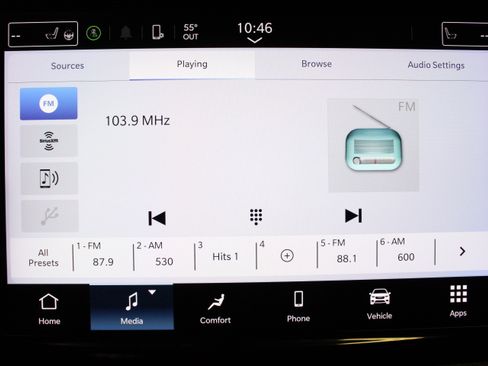 Used 2023 Chrysler Pacifica Touring-L FWD image 24