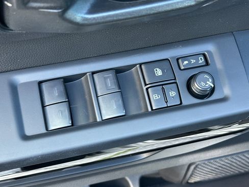 New 2026 Toyota Tundra SR5 image 13