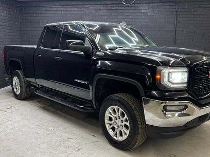 Used 2017 GMC Sierra 1500 SLE w/ SLE Value Package