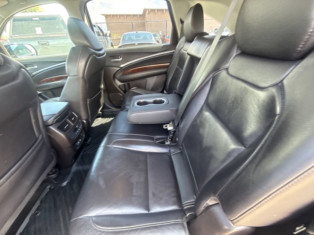 Used 2018 Acura MDX SH-AWD image 15