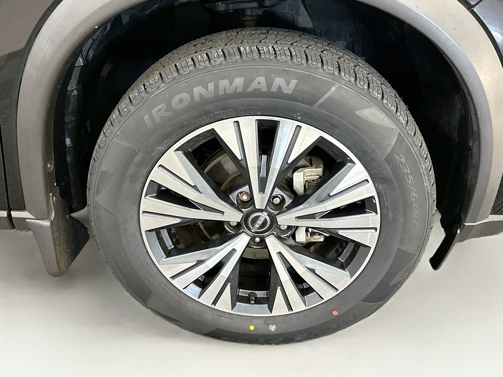 Used 2023 Nissan Rogue SV AWD/4WD image 11