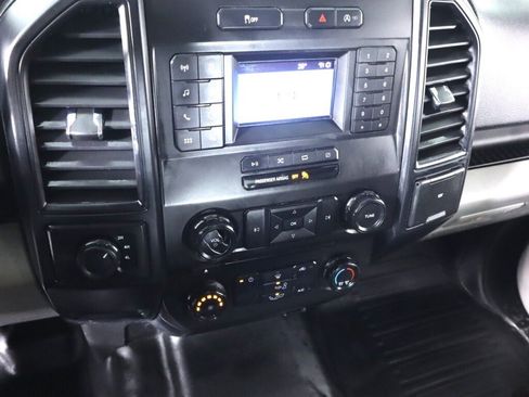Used 2018 Ford F150 XL w/ Equipment Group 101A Mid image 16