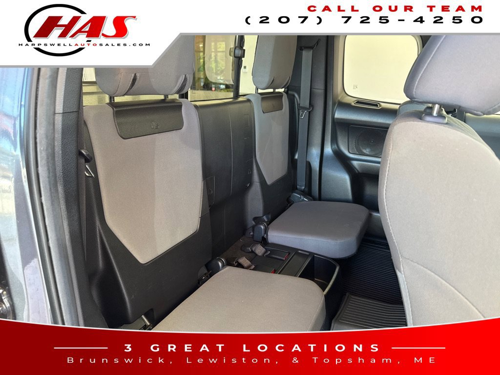Used 2021 Toyota Tacoma SR w/ SX Package AWD/4WD image 13