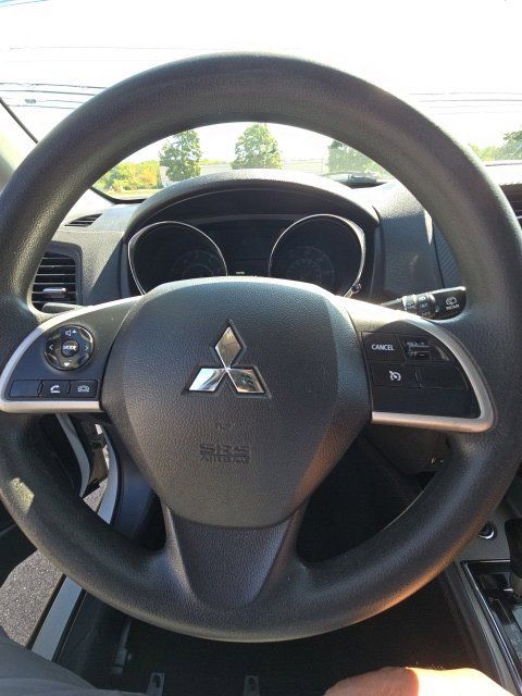 Used 2019 Mitsubishi Outlander Sport ES AWD/4WD image 20
