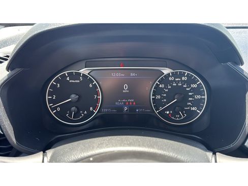 Used 2025 Nissan Altima 2.5 SV FWD image 27
