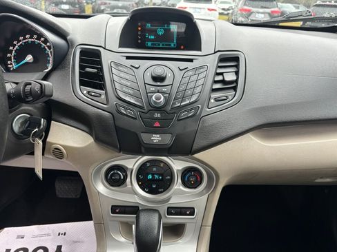 Used 2015 Ford Fiesta SE w/ Comfort Package image 16