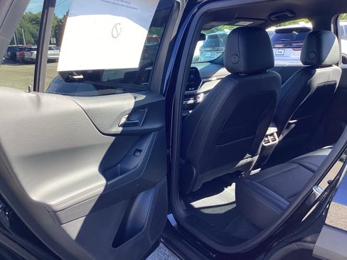 New 2026 Chevrolet Equinox LT w/ Convenience Package II image 37