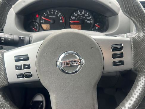 Used 2021 Nissan Frontier SV AWD/4WD image 5