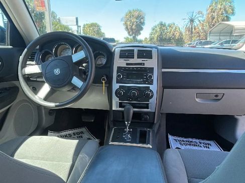 Used 2010 Dodge Charger Rallye image 10