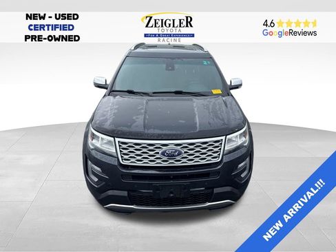 Used 2017 Ford Explorer Platinum AWD/4WD image 4