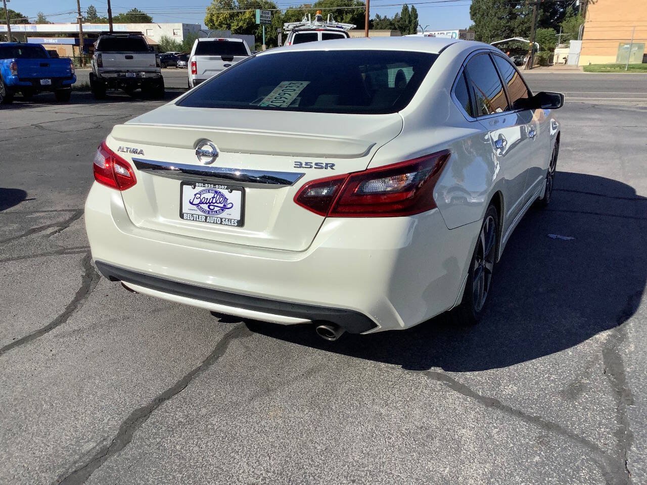 Used 2017 Nissan Altima 3.5 SR FWD image 14