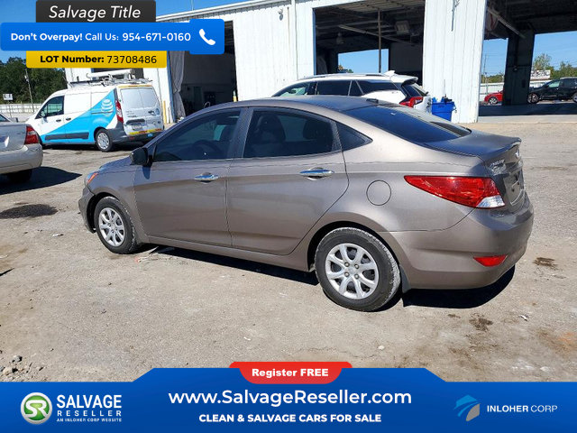 Used 2012 Hyundai Accent GLS FWD image 3