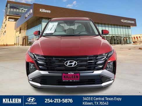 New 2026 Hyundai Tucson SE FWD image 2