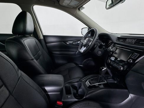 Used 2019 Nissan Rogue SL w/ Premium Package FWD image 45