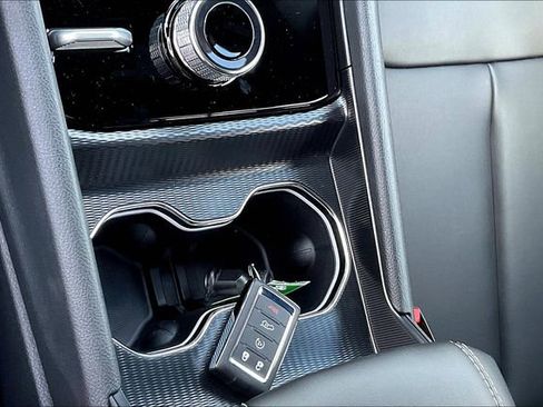 New 2025 Jeep Grand Cherokee Limited w/ Black Appearance Package image 29