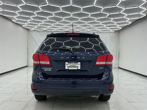 Used 2018 Dodge Journey SXT w/ Premium Group FWD image 10