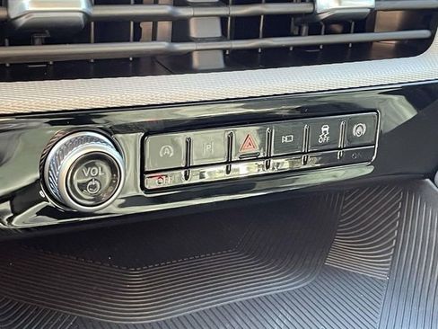 New 2026 Ford Explorer Active w/ Active Comfort Package image 30