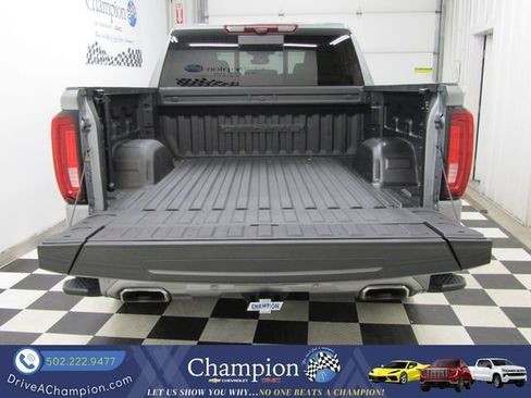 Used 2024 GMC Sierra 1500 Denali AWD/4WD image 21