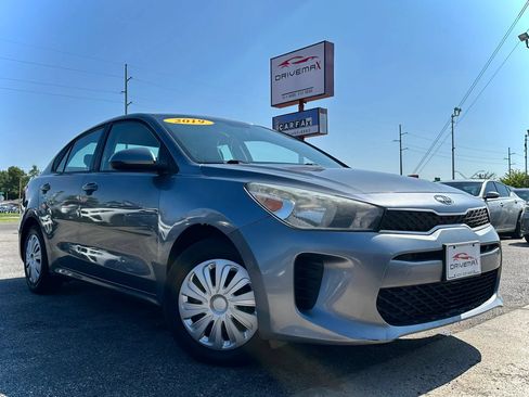 Used 2019 Kia Rio S FWD image 1