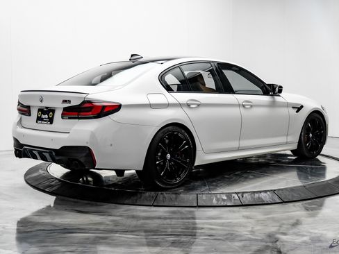 Used 2023 BMW M5 w/ Competition Package image 13