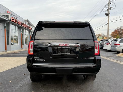 Used 2018 GMC Yukon Denali image 7