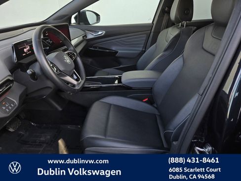 Used 2023 Volkswagen ID.4 Pro S image 17