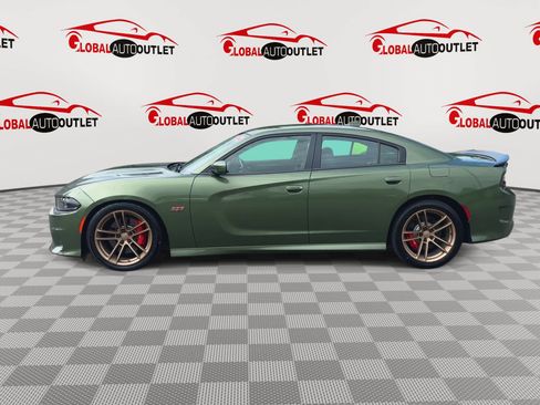 Used 2022 Dodge Charger Scat Pack w/ Plus Group RWD image 5