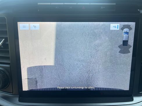 Used 2022 Ford F150 Limited image 41