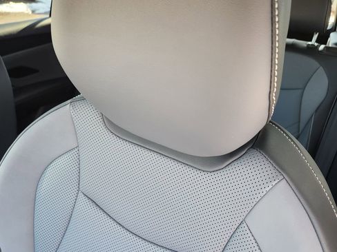 New 2026 Volkswagen Tiguan SE image 5