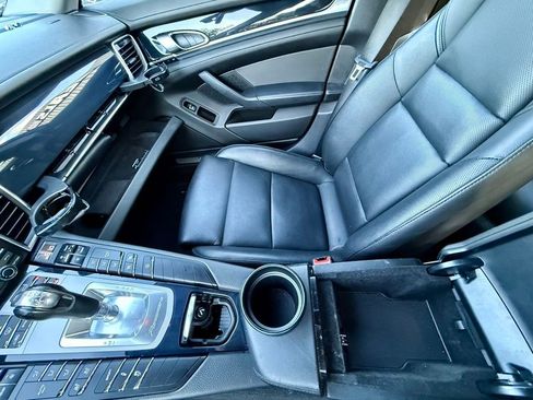 Used 2016 Porsche Panamera 4 Edition AWD/4WD image 22